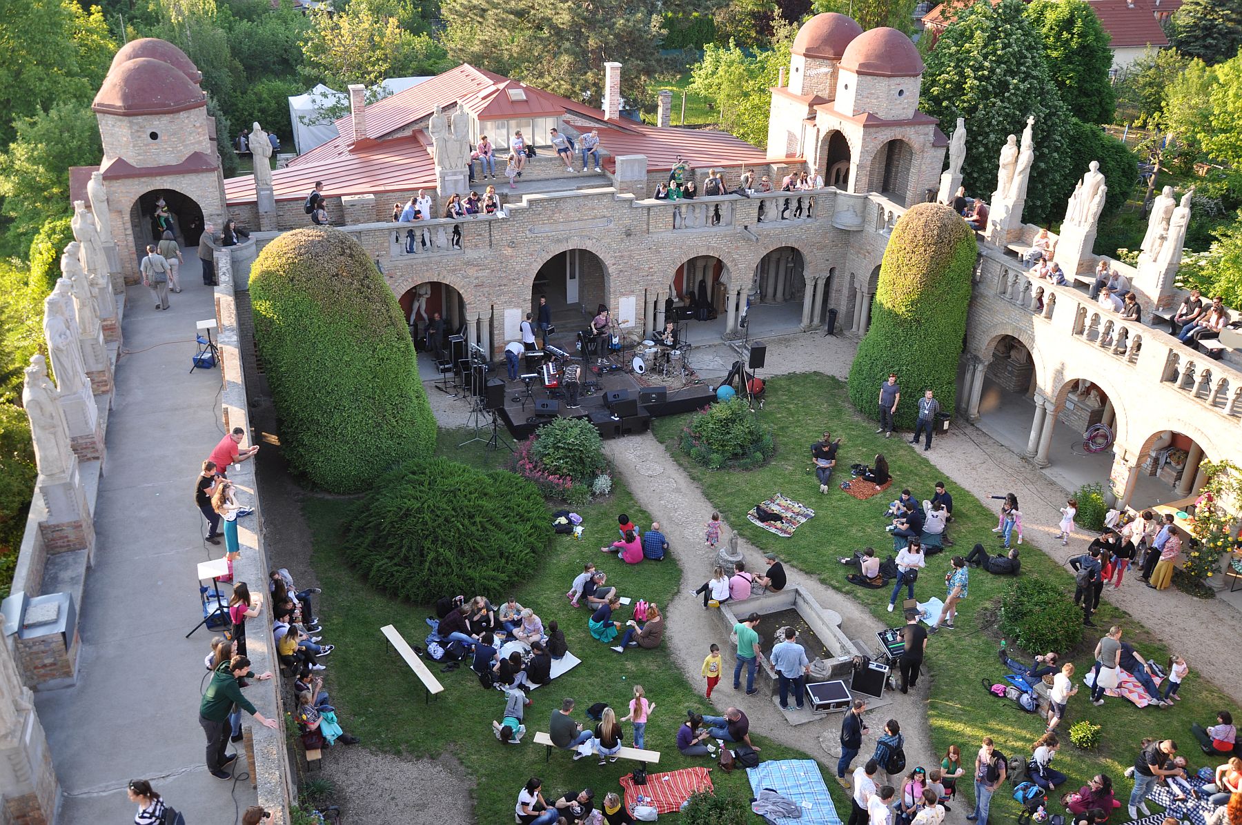 A XX. Jam-Bory-Vár képekben